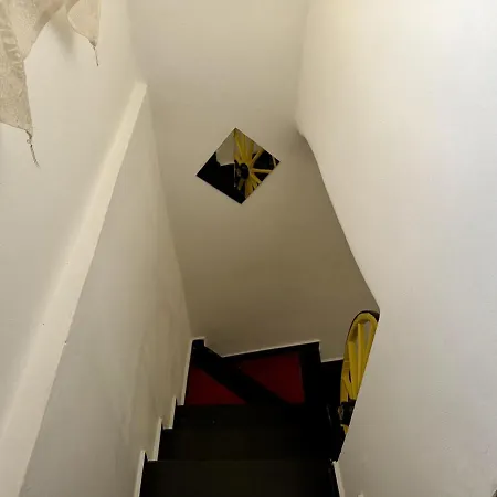 Host4u - Ligurian Autentic Village Daire Moltedo